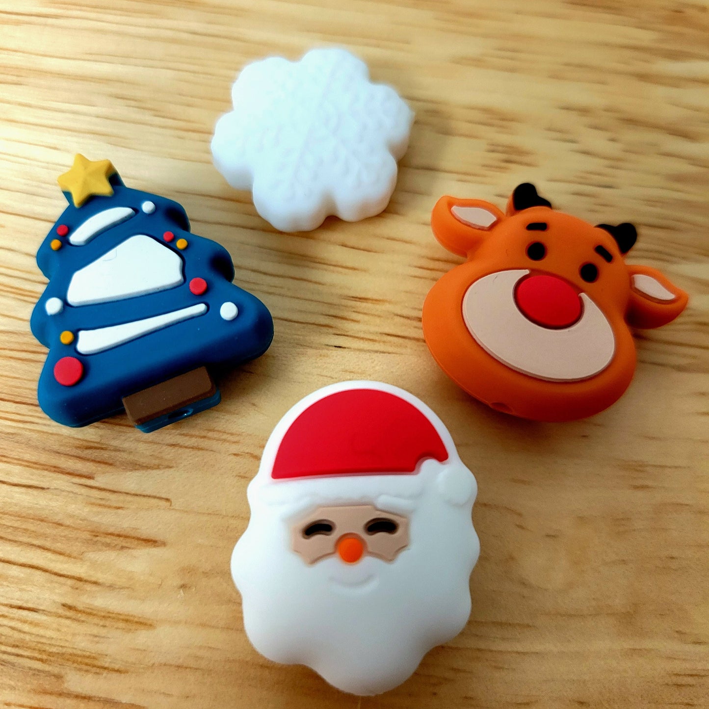 Christmas Themed Silicone Focal Beads | 27mm