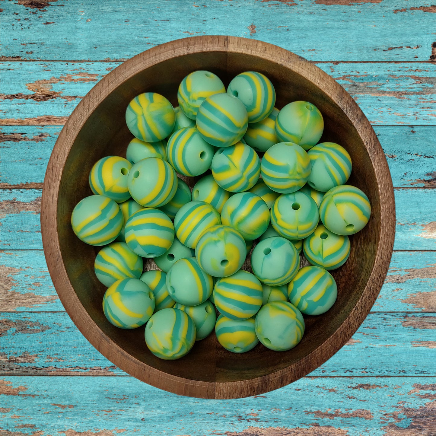 Green Swirl Round Silicone Beads | 15mm