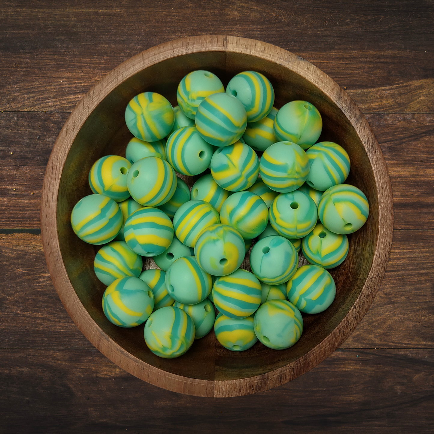 Green Swirl Round Silicone Beads | 15mm
