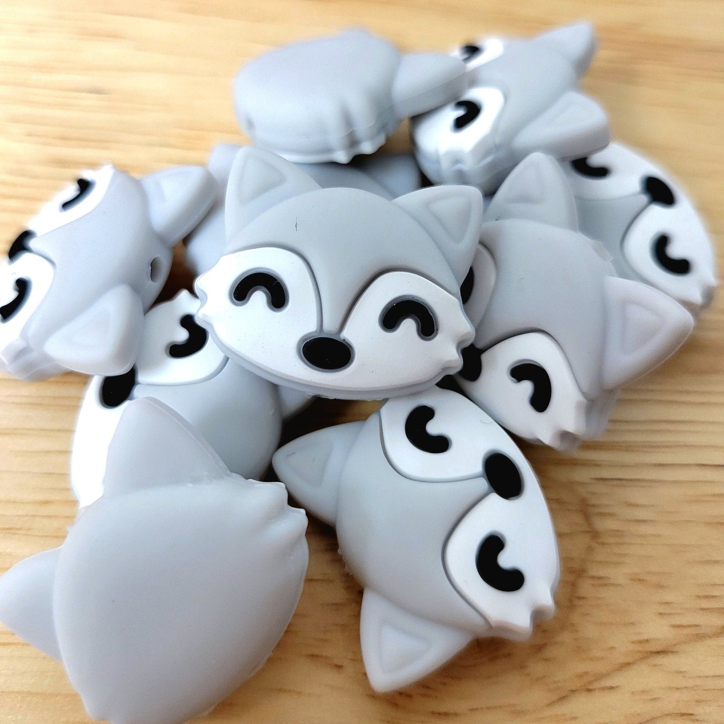 Fox Silicone Focal Beads | 25mm